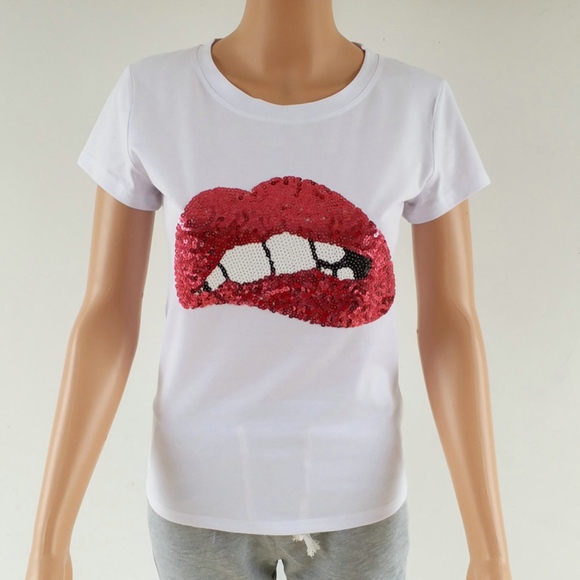 Sequin Red/Pink Lips White Tee Shirt Top Lip Bite - Picture 7 of 8